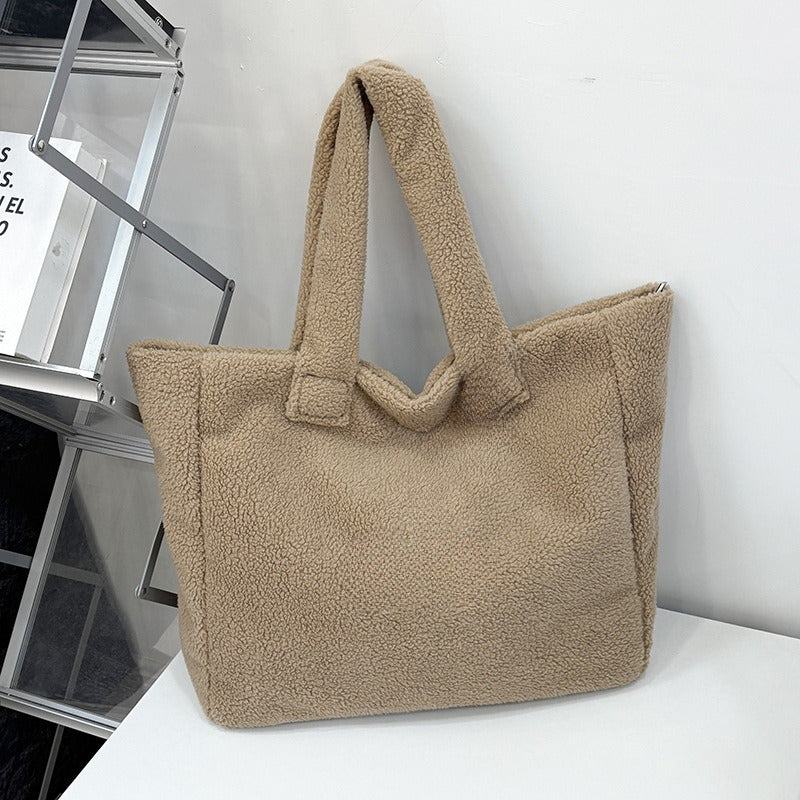 #645 Women's new fashion large-capacity lambswool bag